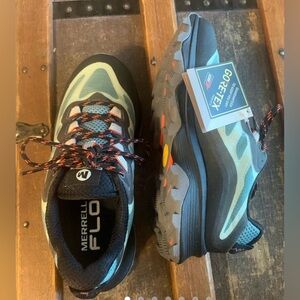 NWT never worn merrell Moab speed gtx size 6.5 UK 4 EUR 37. Waterproof